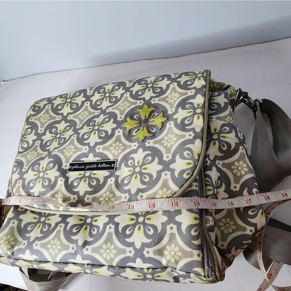 Petunia Pickle Bottom diaper bag backpack - Picture 9 of 10
